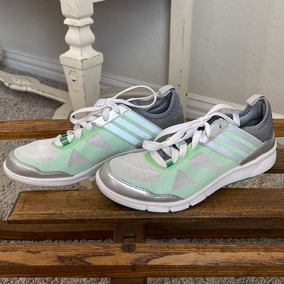 NWOT Adidas - Picture 1 of 8